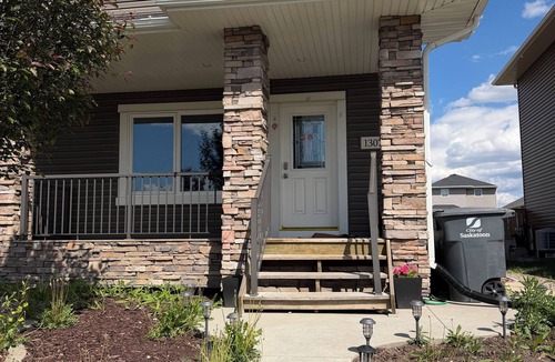 Stonebridge House | Brand new basement suite with private entrance, 3-5 minutes to market and parks