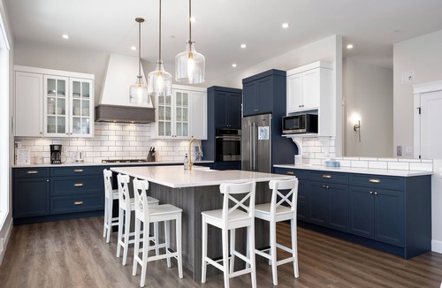 Silver Star Mountain House | Brand new duplex on the Ridge with incredible mountain views and an elevator!