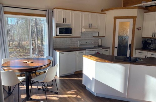 Beaconia Cabin | Brand new cabin at Balsam Harbour near Grand Beach w/hot tub & woodstove