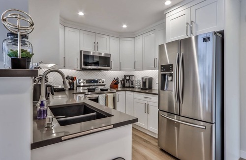Teepee Town Condo | ⭐BRAND NEW|PARQ by SAMSARAR RESORT|Private Entry|Top View|Luxury|Downtown 4BR&3BTH|Accommodating UP to 15 Guests (RES-11682)