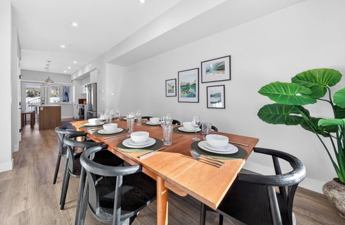 East Kootenay House | Brand-New Slopeside Corner Townhome Across from Bunny Hill w/Private Hot Tub