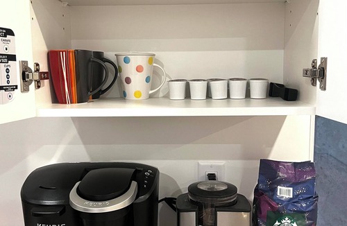Willoughby House | Brand new suite in Langley close to everything