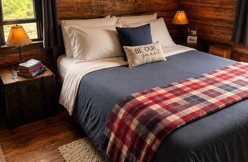 Actinolite Resort | Bridgewater Resort