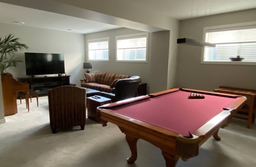 Southeast Calgary House | Bright and Spacious Basement Suite in Mahogany S.E. Calgary