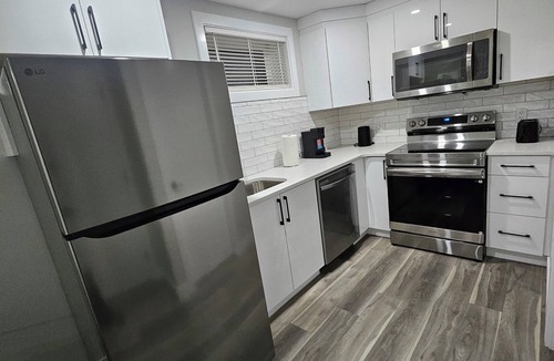 Regina Apartment | Bright & Modern Basement Suite in Regina