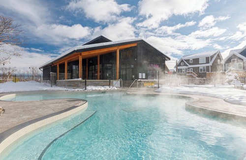 The Blue Mountains House | Bright, spacious, amazing view at a prime location
