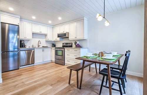 Panorama Condo | Bright Toby 2-Bedroom Retreat at Panorama