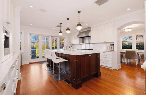 West Side House | Bright Westside 5br Home Near UBC & Kerrisdale