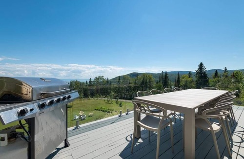 Petite-Riviere-Saint-Francois House | Hôtel à la maison - Villa Marier avec spa