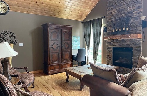 Wasagaming Cabin | Cabin 240 - Dog friendly