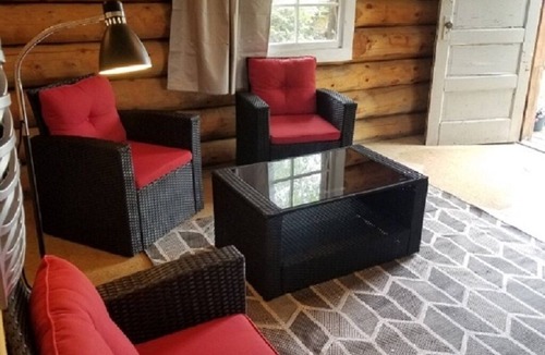 Big River Cabin | Cabin #7 - Rustic Cabin at Delaronde Resort
