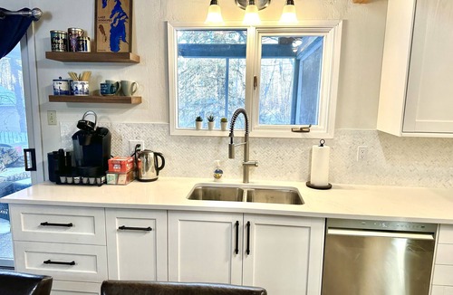 Lester Beach Cabin | Cabin in Belair Properties