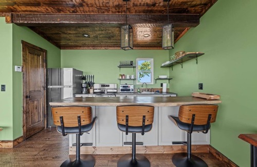 Tennga Cabin | Cabin with 360 Panoramic Tower + Hot Tub
