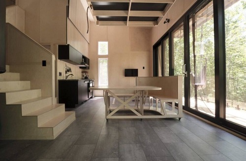 Eastman Cabin | Cabin Zoobox 73 Summa