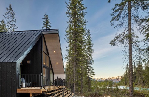 Columbia Valley Cabin | CABN | Modern A-frame w/Private Sauna on River (CABN 1)