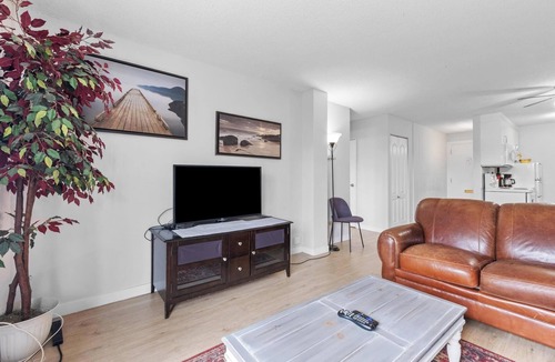 Mission District Apartment | Calgary Value Stay, WiFi & Parking Included