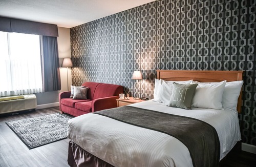 Cambridge Hotel | Cambridge Hotel and Conference Centre