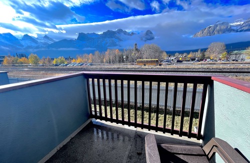 Canmore Condo | Canadian Rockies Chalets by Trilink