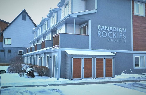 Canmore Condo | Canadian Rockies Chalets by Trilink
