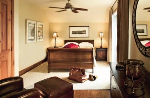 Mont-Tremblant Village Hotel | Cap Tremblant