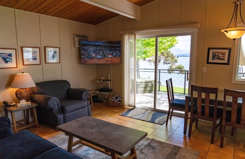 Central Okanagan Villa | Casa Loma 408-Two Bedroom Villa-North Beach