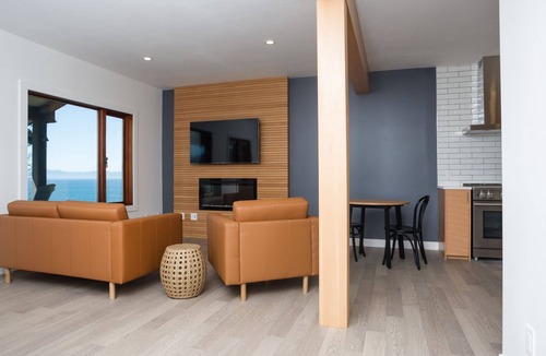 Juan de Fuca Electoral Area Condo | Cedar Coast Oceanfront, Victoria, firepit, ocean deck, 180 degree views, serene
