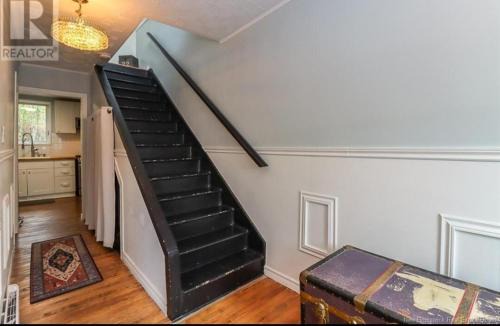 Saint John House | Central, Dog Friendly, Parking