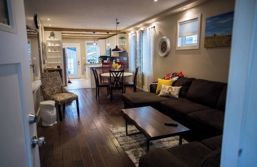 Saskatoon House | Central Home w/Backyard and Garage parking Space close to Broadway and Downtown