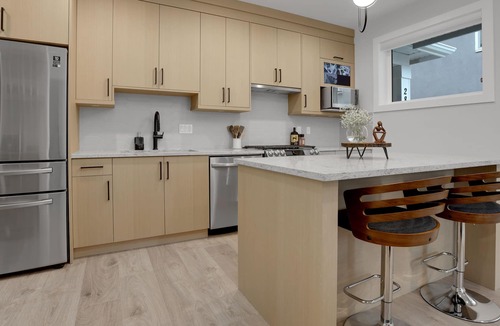 Renfrew-Collingwood House | Central Modern House with Downtown/Highway Access
