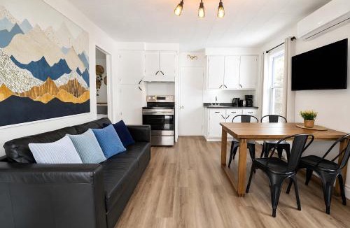 Saint-Tite-des-Caps Ski Chalet | Chalet Charlevoix - near Massif and Mont Ste-Anne