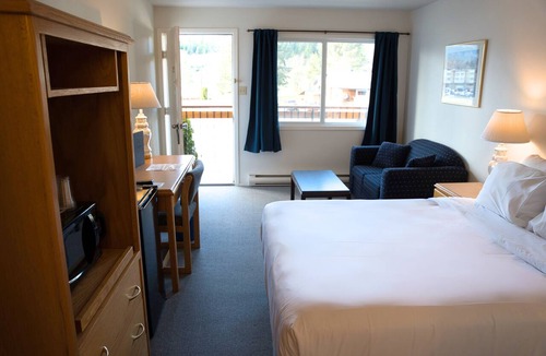 Kitimat Hotel | Chalet Inn