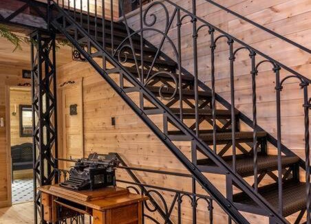 La Malbaie Ski Chalet | Chalet Mikua, 6 p. spa, billard, Forêt & Nature
