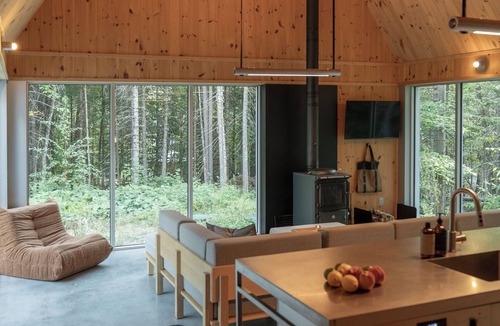 Chertsey Ski Chalet | Chalet Saison | Nature Sauna - Hiking - Softness