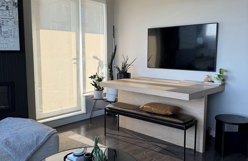 Downtown Eastside House | Charming 1 bedroom apartment near downtown Vancouver!