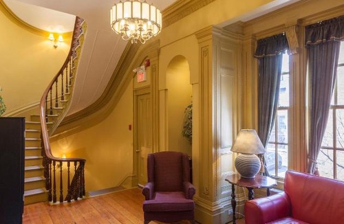 Saint John Apartment | Chipman Hill Suites -Yeats House