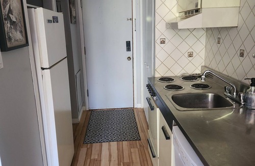 Mont-Tremblant Village Condo | CITQ 314539 Comfy Old Village location that is close to park, pool and amenities