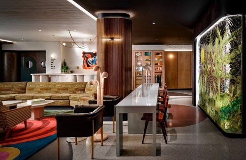 Beaconsfield Village Apartment | Classic 1BR Room | Rooftop Bar, Sleek Space & View