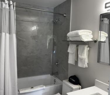 Clearwater Hotel | Clearwater Country Inn