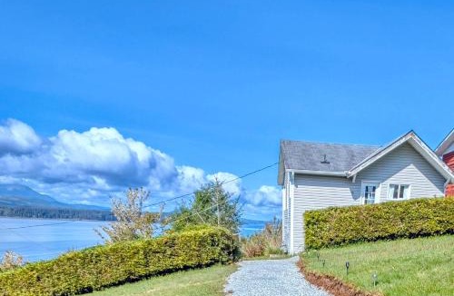 Alert Bay House | Cliff Haven on the Bay