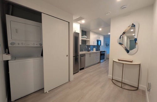 Regional District of Nanaimo Apartment | Coastal Suite 202 - The Agora a Boutique Hotel