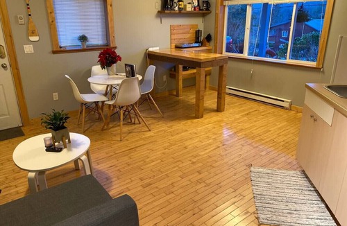 Ucluelet Condo | Coastal Suite – Waterfront Harbour Retreat in the Heart of Ucluelet