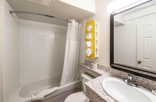Valleyview Hotel | Coastline Motel Kamloops