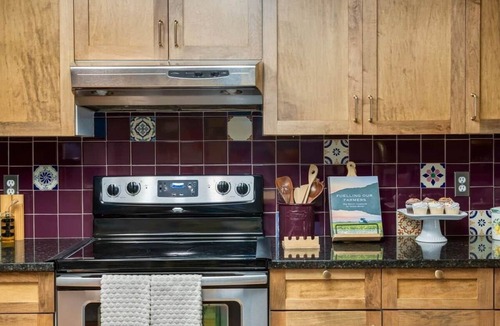 Sunnyside Apartment | Colorful Downtown Retreat | Walk Everywhere