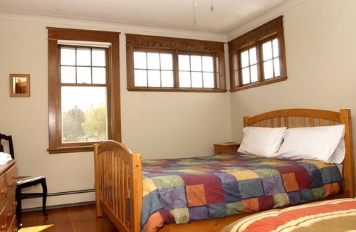 Southeast Kelowna House | Come Stay On The Farm In Our Lovingly Restored 1909 Arts And Crafts Farmhouse
