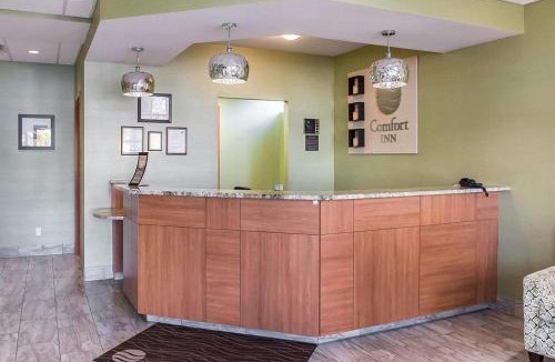 Brockville Hotel | Comfort Inn