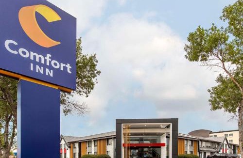 Brossard Hotel | Comfort Inn Montreal - South Brossard