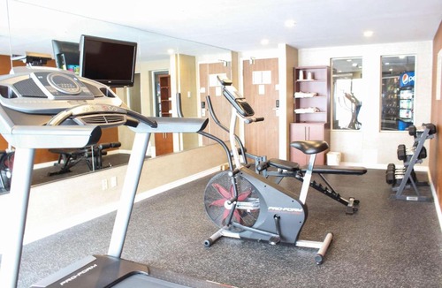 Black Creek Hotel | Comfort Inn Toronto North