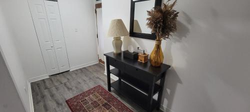 Westmount Apartment | Comfortable condo in Montreal