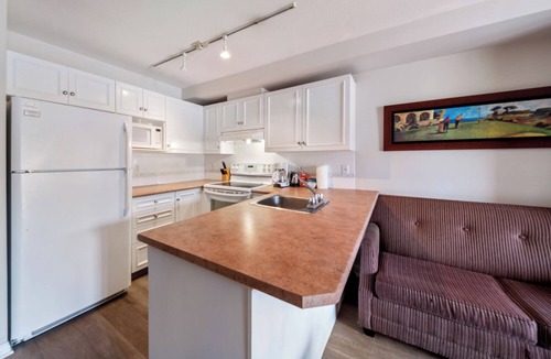 Quail Ridge Apartment | Comforts of Home! - 210A