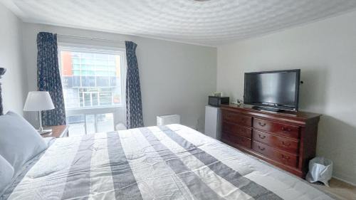 North End Hotel | Commons Inn
